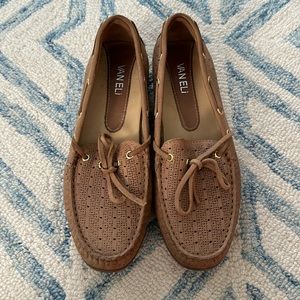 VANELi Tan Flats size 7